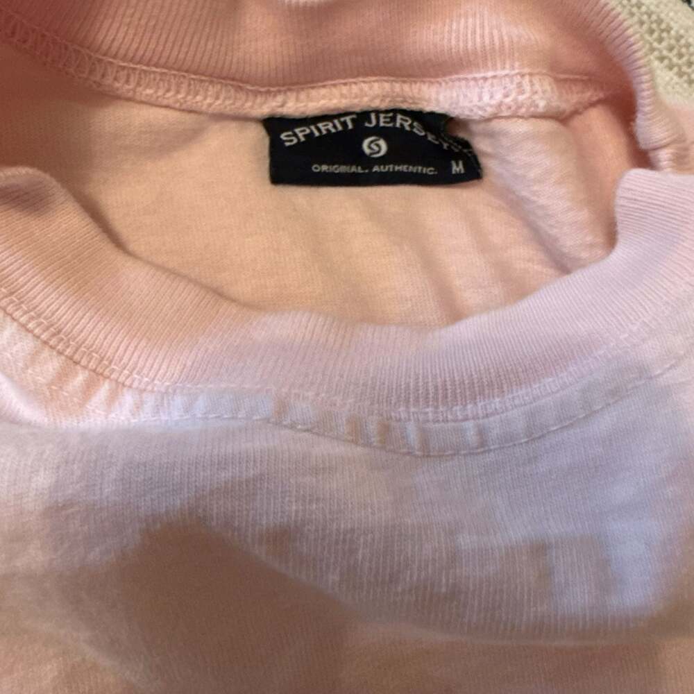 Spirit Jersey Dolly Parton Butterfly Pink Long Sleeve Spirit Jersey Size M - Picture 4 of 4